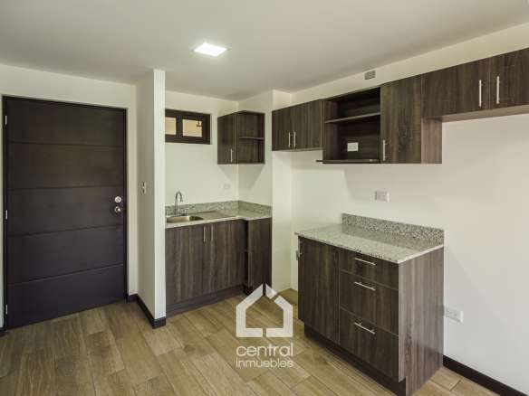 Apartamento de 3 habitaciones en Petápolis, zona 12